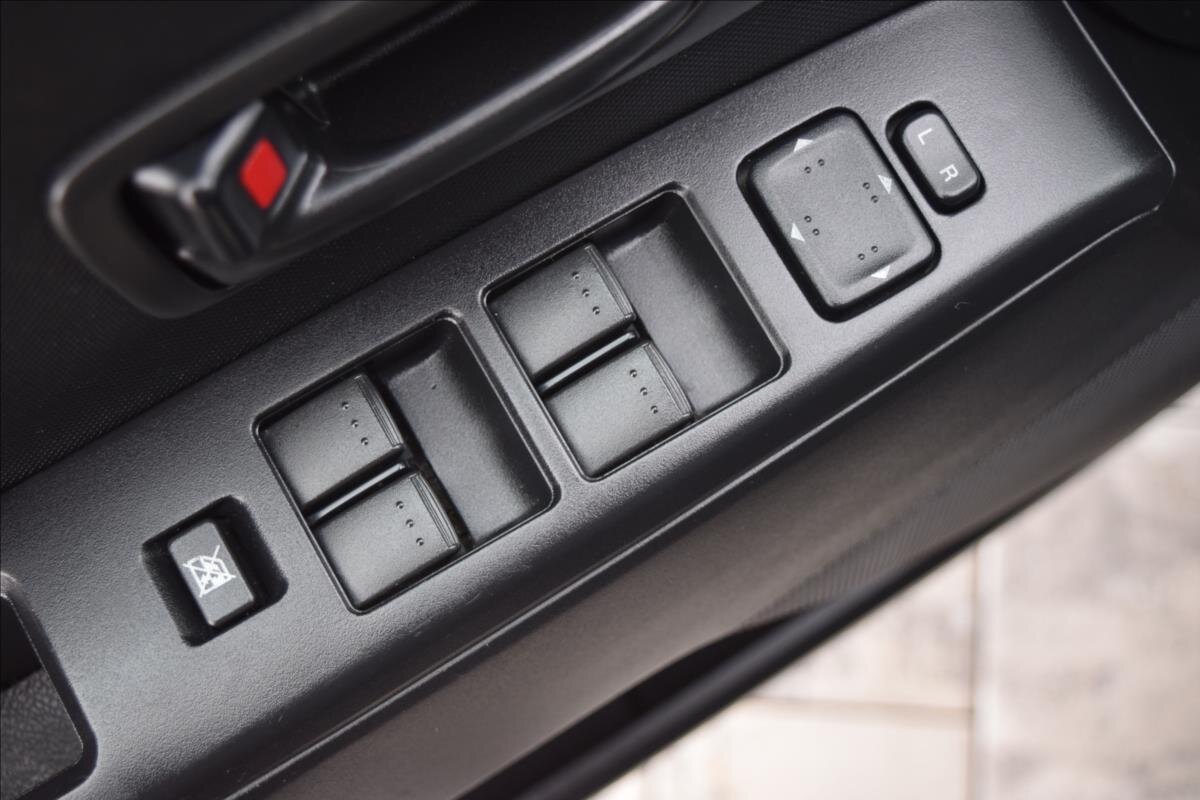 Mazda 5 MPV 1,8 l 85 kw