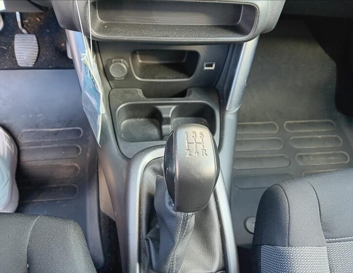 Citroën C3 Aircross SUV / Terénní 1,2 l 61 kw