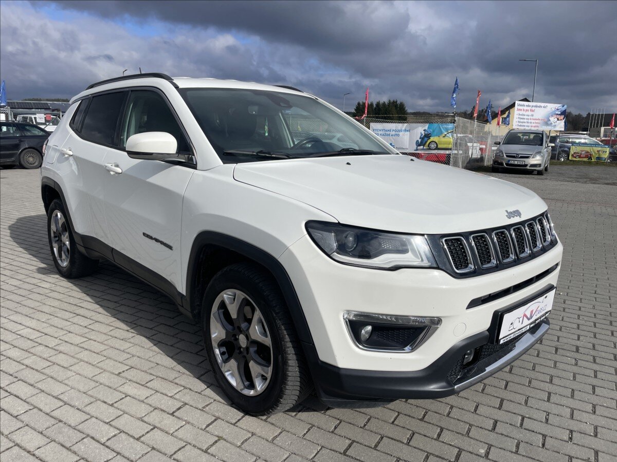 Jeep Compass SUV / Terénní 2,0 l 103 kw