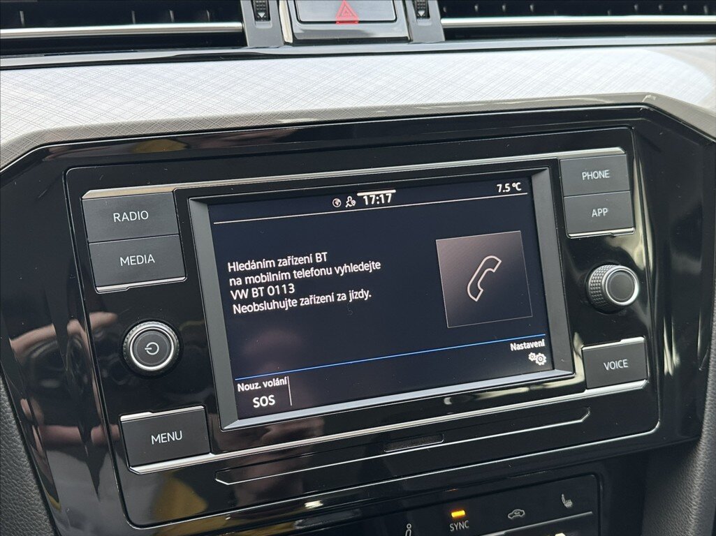 Volkswagen Passat Kombi 1,5 l 110 kw