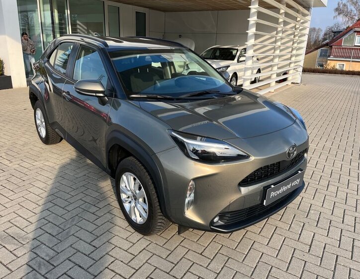 Toyota Yaris Cross SUV / Terénní 1,5 l 68 kw
