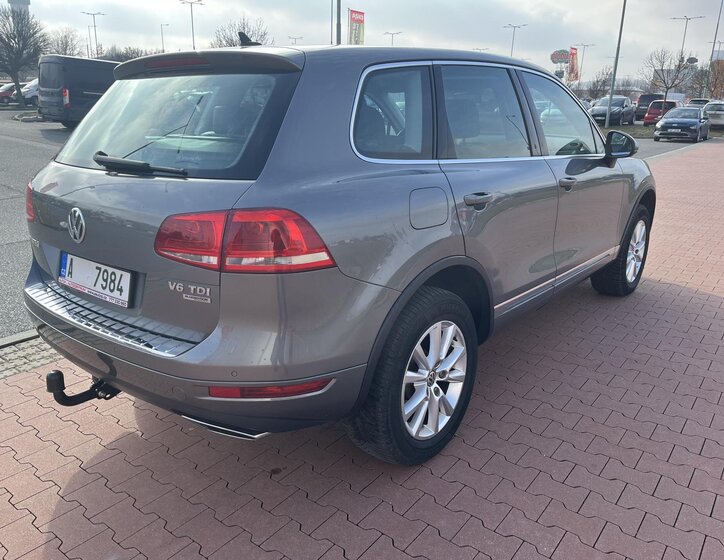 Volkswagen Touareg SUV 3,0 l 176 kw