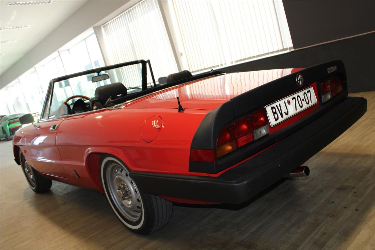 Alfa Romeo Spider Kabriolet 2,0 l 86 kw