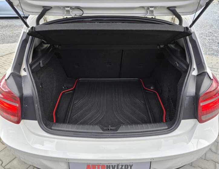 BMW Řada 1 Hatchback 2,0 l 135 kw