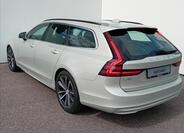 Volvo V90 9
