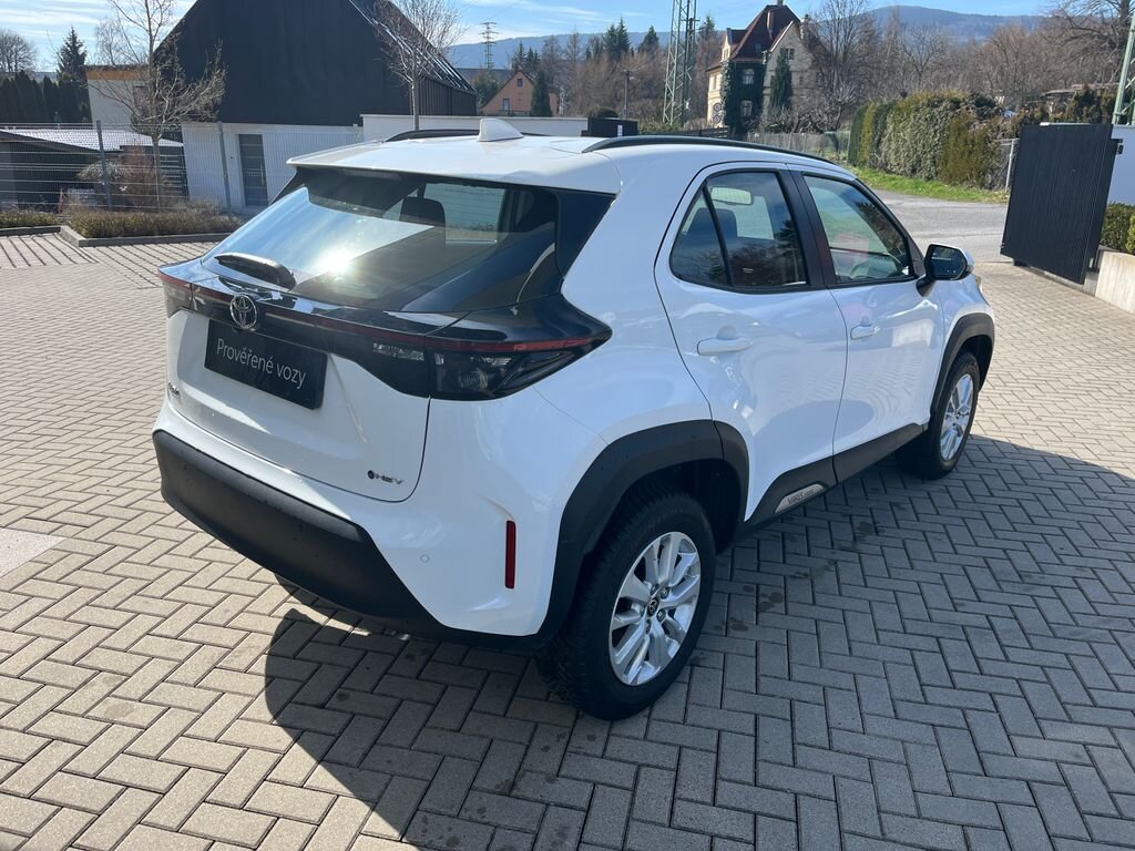 Toyota Yaris Cross SUV / Terénní 1,5 l 68 kw
