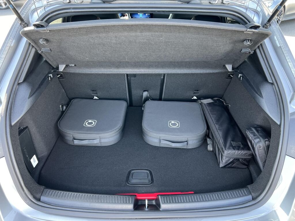 Mercedes-Benz Třídy A Hatchback 1,3 l 120 kw