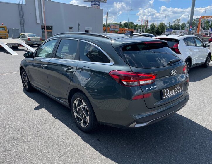 Hyundai i30 Kombi 998,0 73 kw