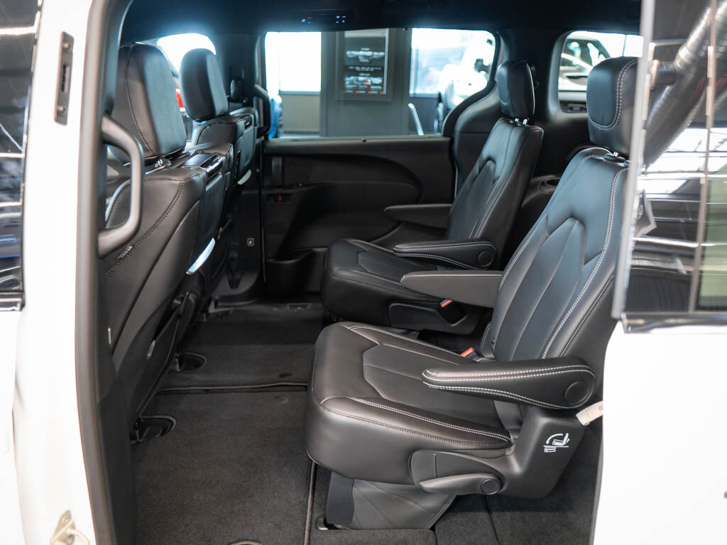 Chrysler Pacifica MPV 3,6 l 221 kw