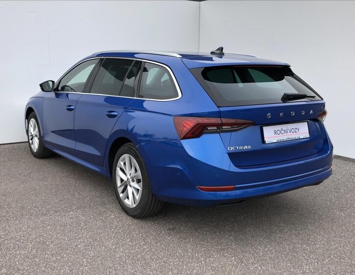 Škoda Octavia 9