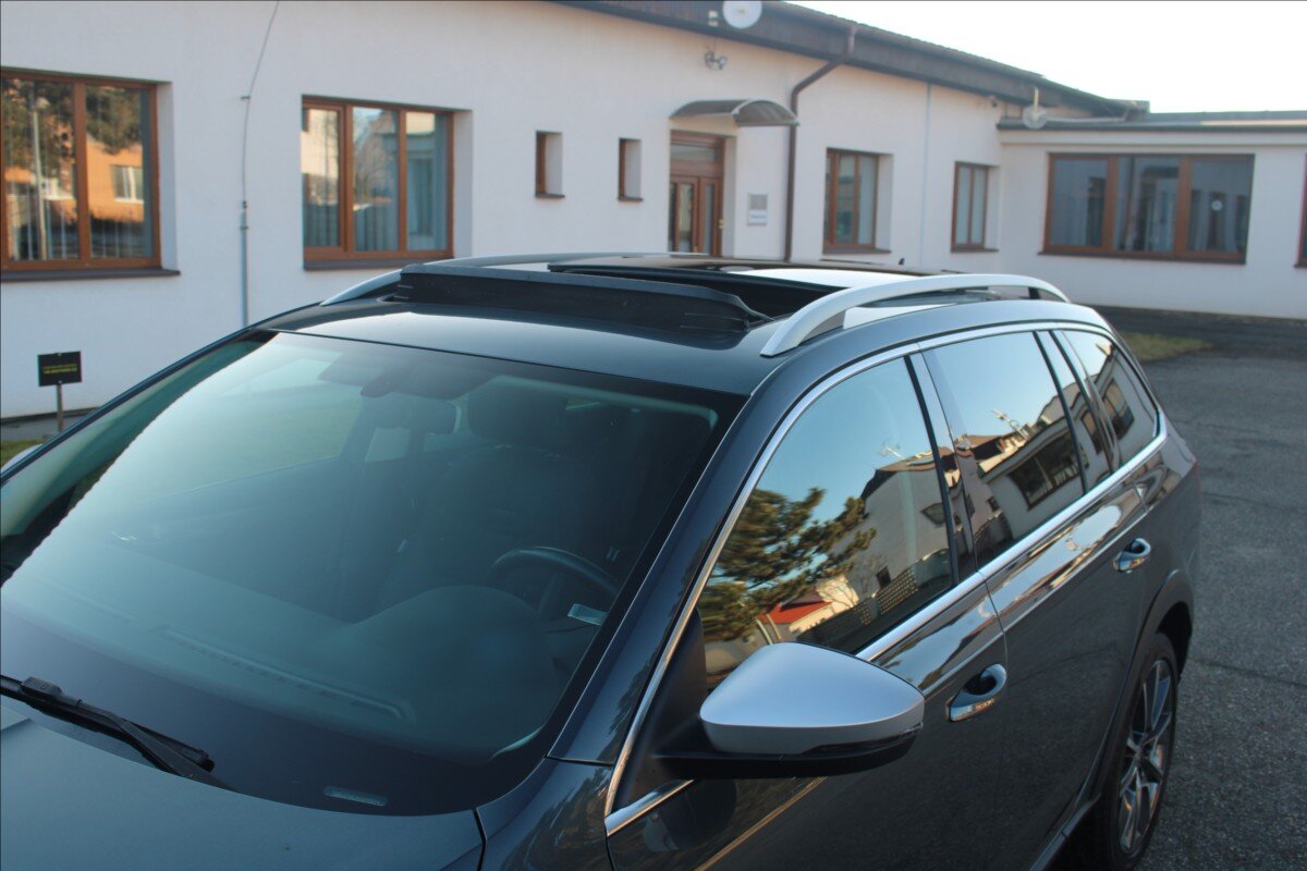 Škoda Octavia Kombi 2,0 l 140 kw