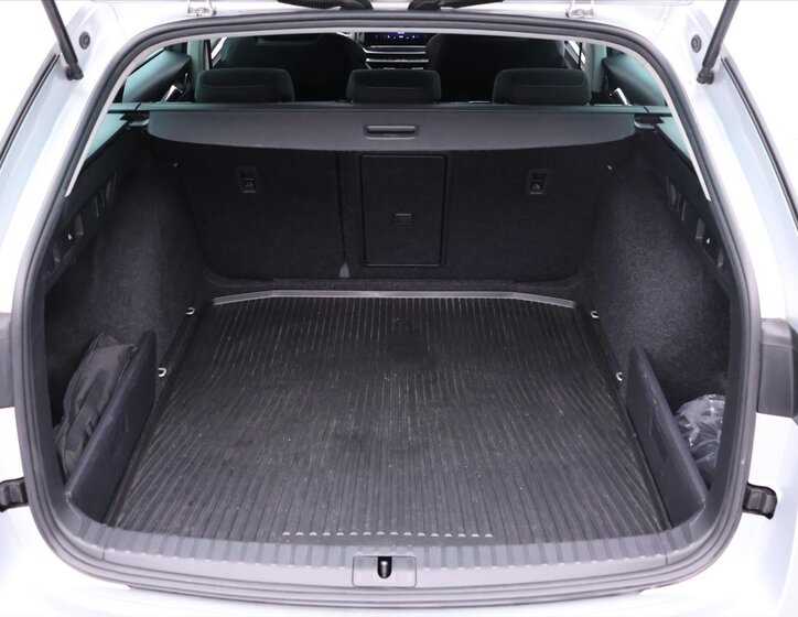 Škoda Octavia Kombi 1,5 l 110 kw