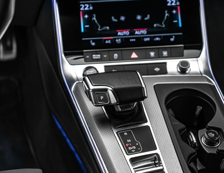 Audi A6 Allroad Kombi 3,0 l 180 kw