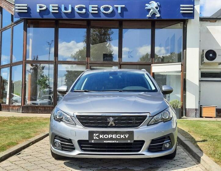 Peugeot 308 7