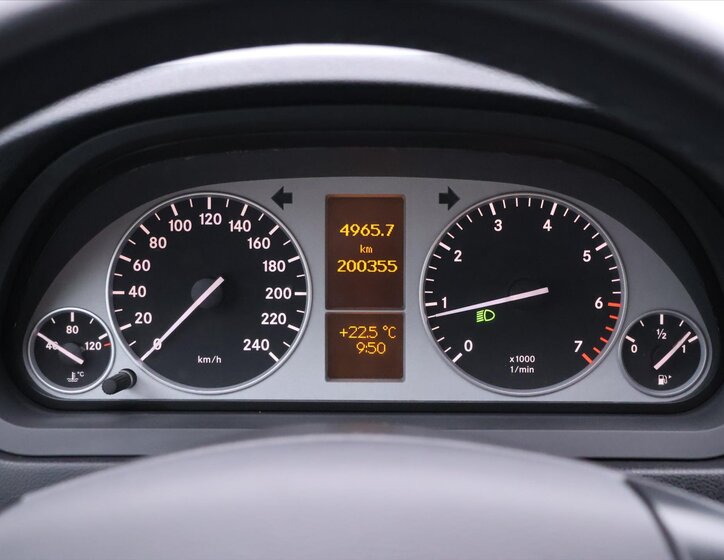 Mercedes-Benz Třídy B 15