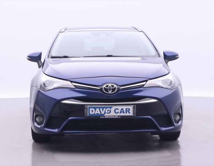 Toyota Avensis Kombi 2,0 l 105 kw