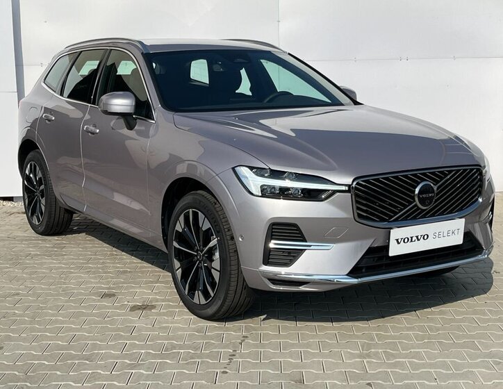 Volvo XC60 4