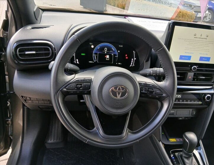 Toyota Yaris Cross SUV 1,5 l 68 kw