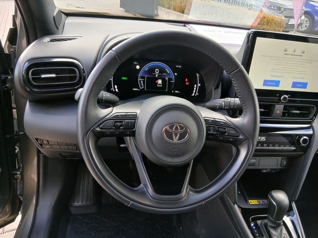 Toyota Yaris Cross SUV 1,5 l 68 kw