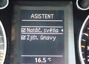 Volkswagen Passat 25