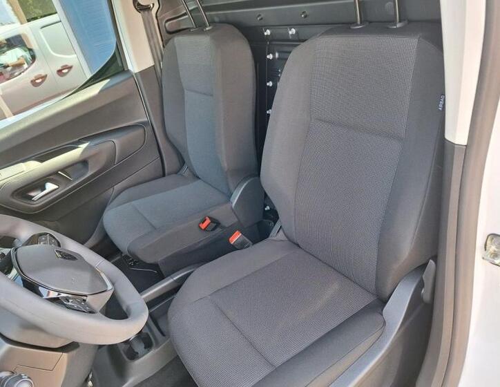 Peugeot Partner Skříň 1,5 l 75 kw