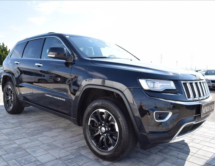 Jeep Grand Cherokee SUV 3,0 l 140 kw