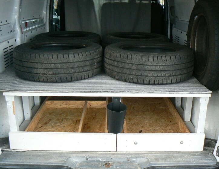 Mercedes-Benz Vito 18