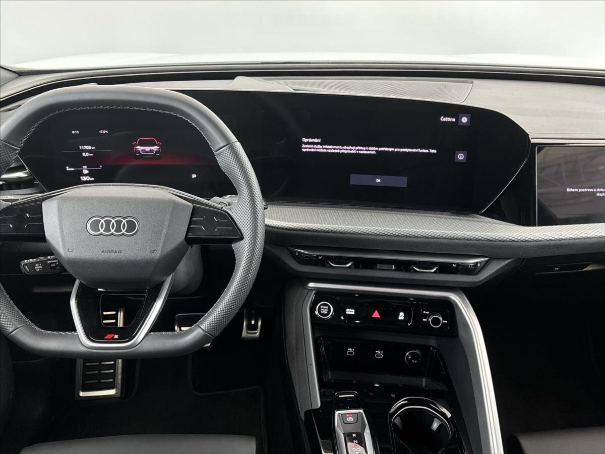 Audi Q5 SUV / Terénní 2,0 l 150 kw