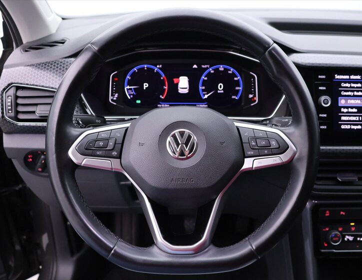 Volkswagen T-Cross SUV / Terénní 999,0 85 kw
