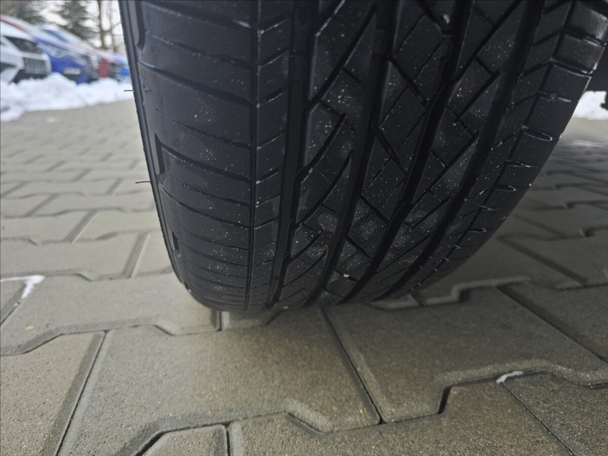 Dacia Duster Kombi 1,3 l 96 kw