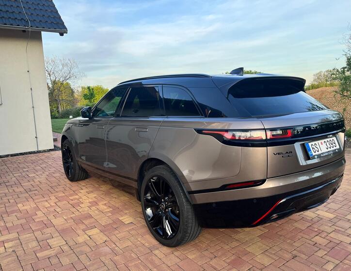 Land Rover Range Rover Velar 14