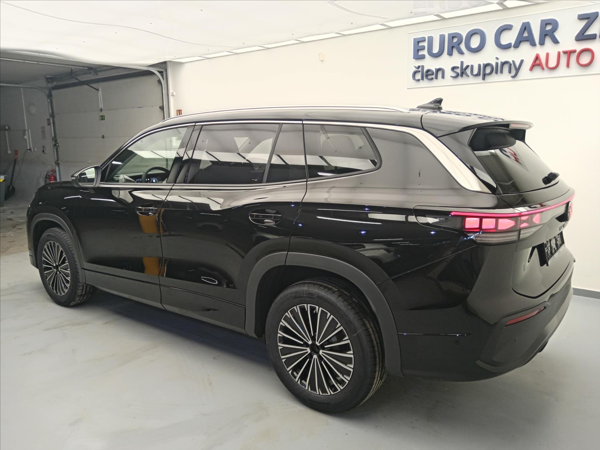 Volkswagen Tayron SUV / Terénní 1,5 l 110 kw