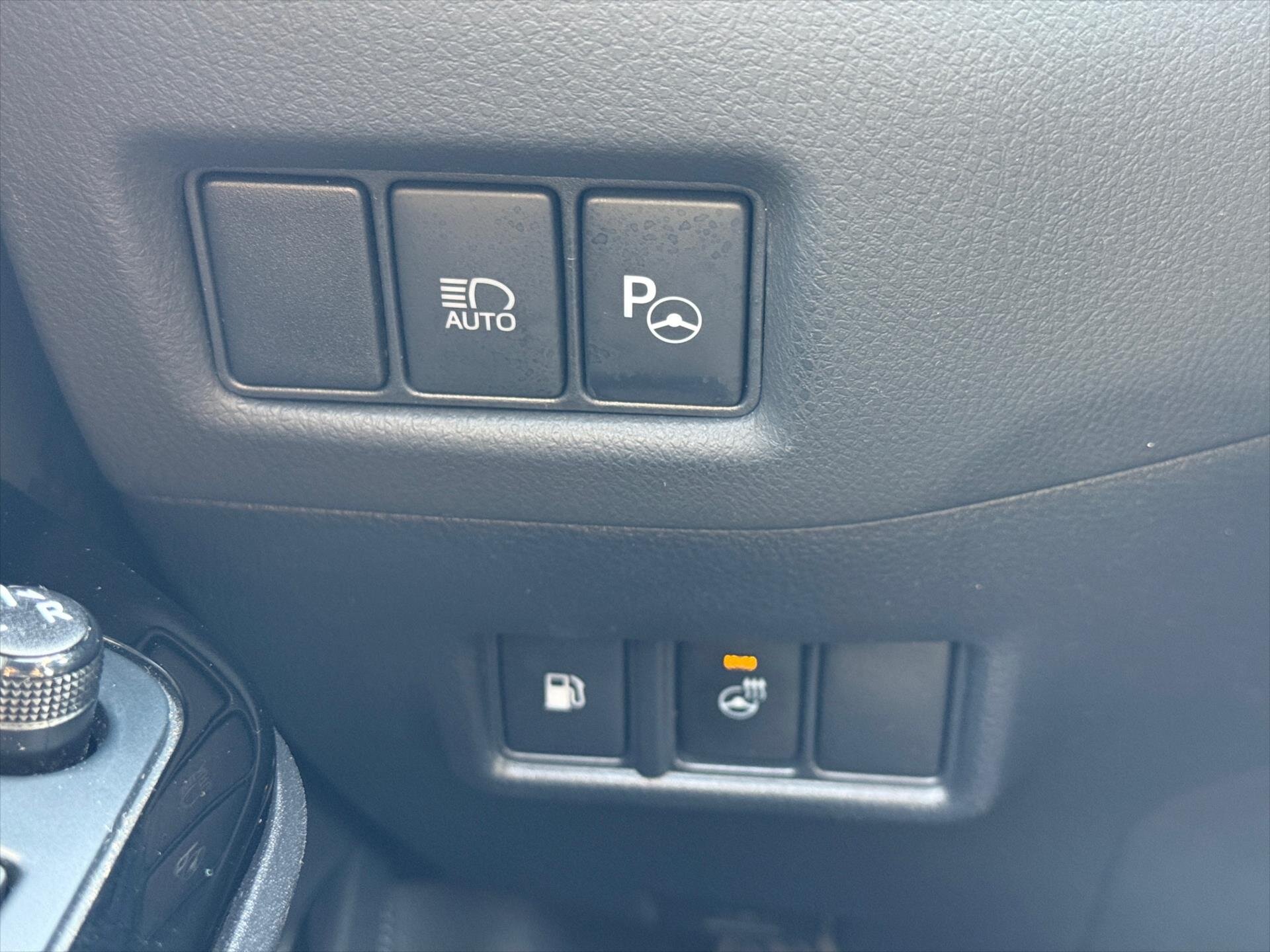 Toyota C-HR SUV / Terénní 1,8 l 72 kw