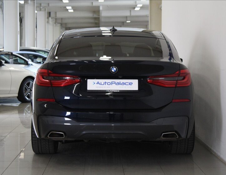 BMW Řada 6 Liftback 3,0 l 235 kw