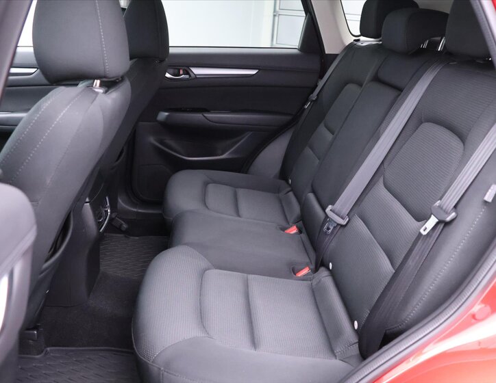 Mazda CX-5 SUV / Terénní 2,0 l 118 kw