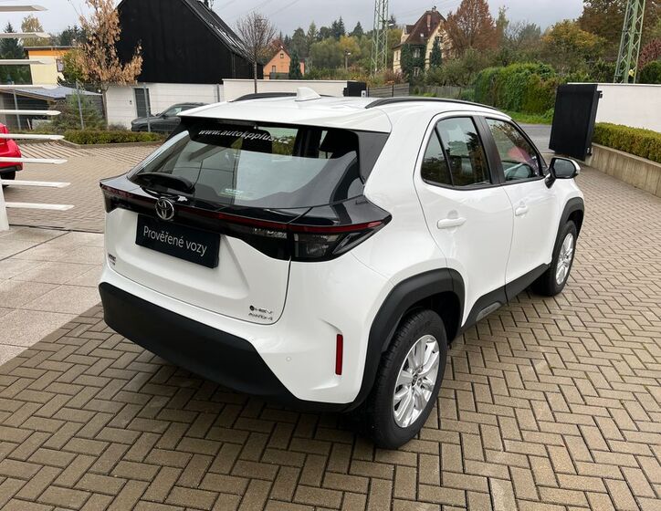 Toyota Yaris Cross 6