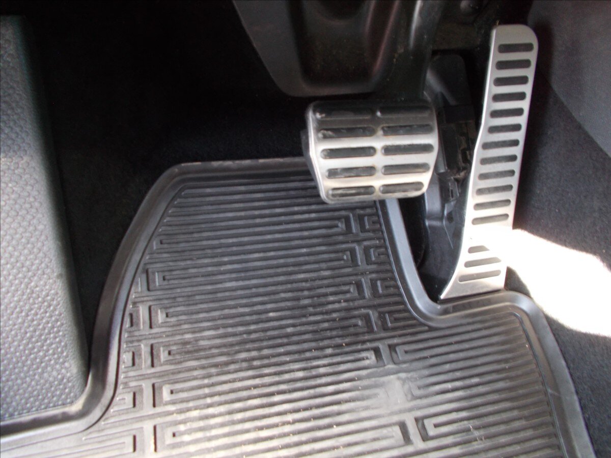 Škoda Yeti SUV / Terénní 1,4 l 90 kw