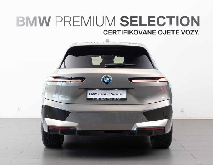 BMW iX SUV 0,0 240 kw