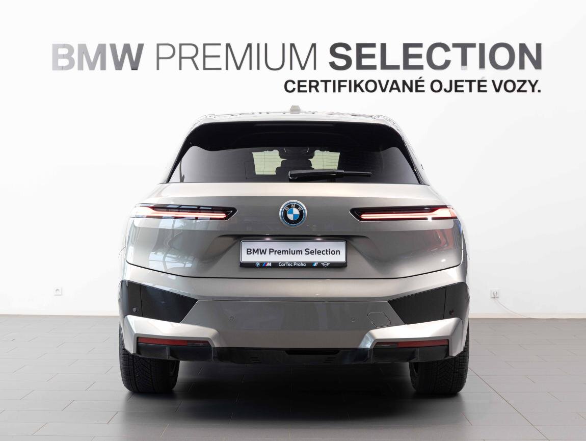 BMW iX SUV 0,0 240 kw
