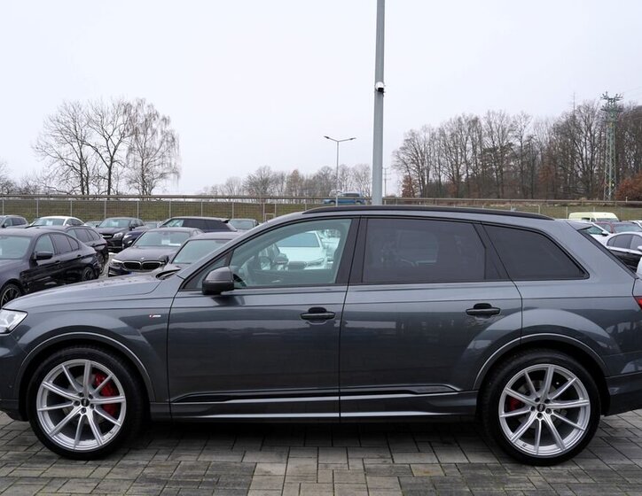 Audi Q7 3