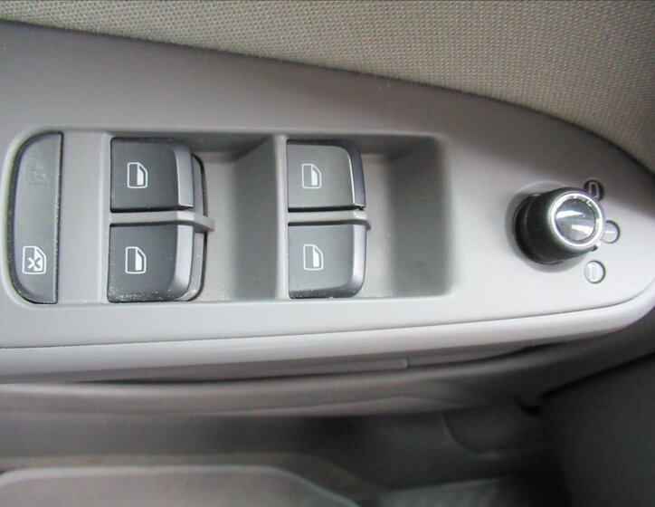 Audi A4 Kombi 2,0 l 105 kw