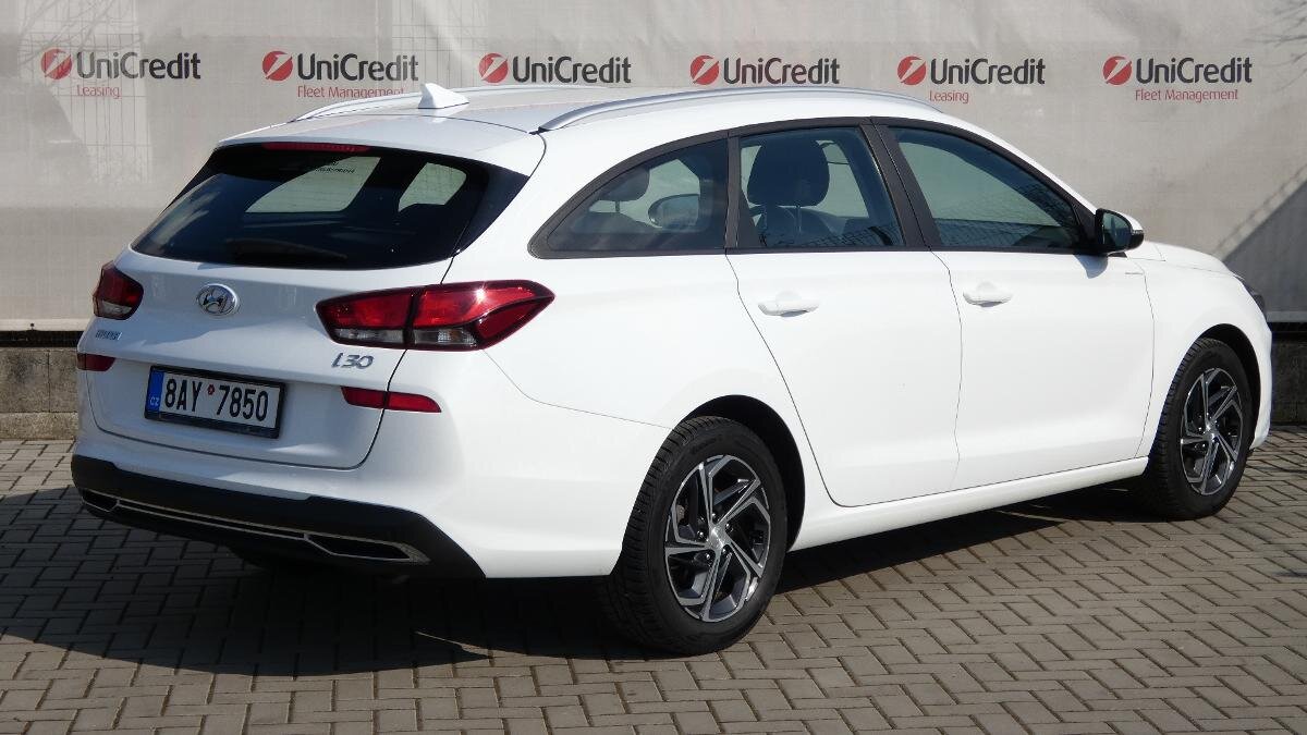 Hyundai i30 Kombi 998,0 88 kw