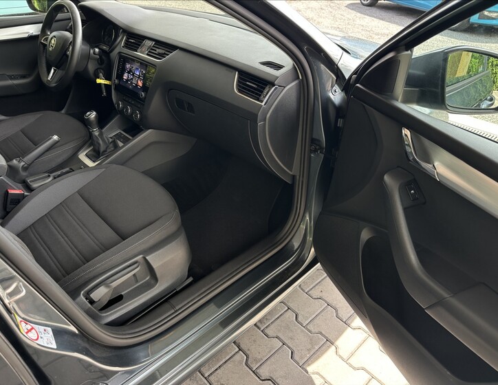 Škoda Octavia 6