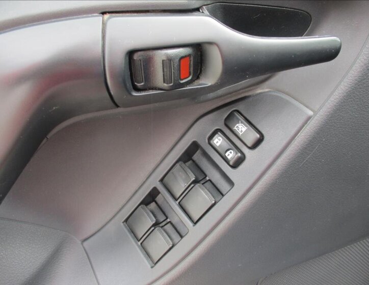 Toyota Verso Kombi 1,6 l 82 kw