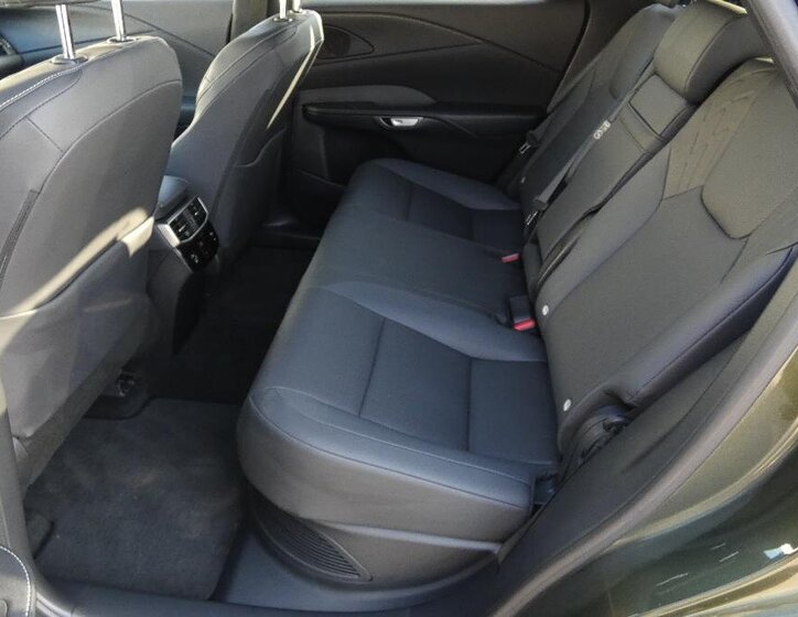 Lexus RX 350h SUV / Terénní 2,5 l 140 kw