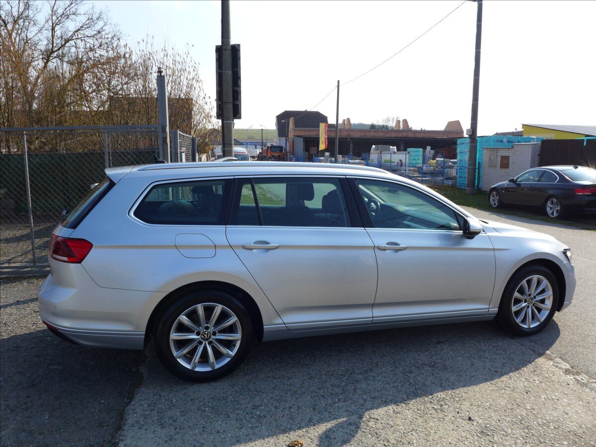 Volkswagen Passat Kombi 2,0 l 110 kw