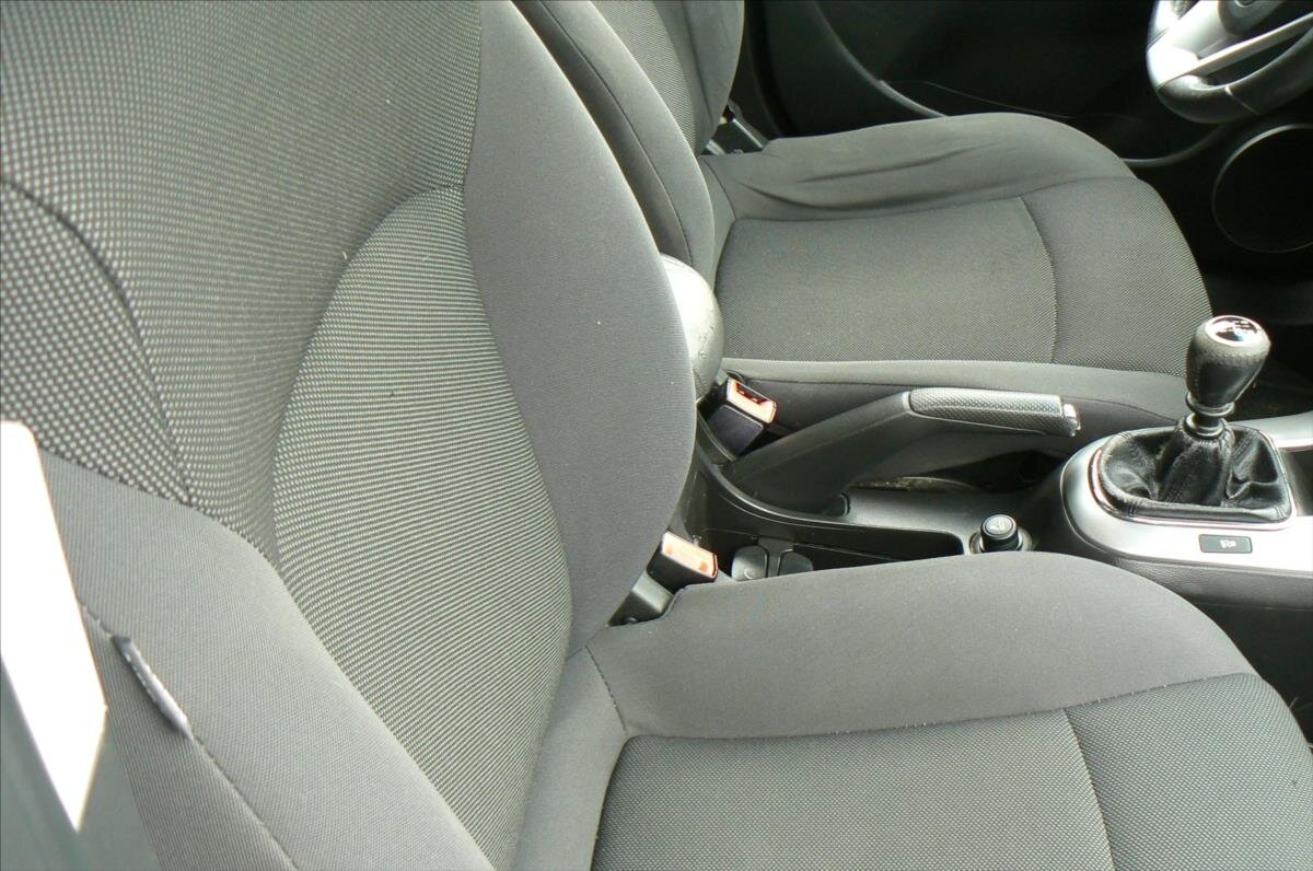 Chevrolet Cruze Hatchback 1,6 l 91 kw