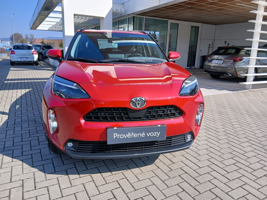 Toyota Yaris Cross SUV / Terénní 1,5 l 68 kw