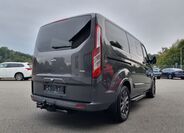 Ford Tourneo Custom 8