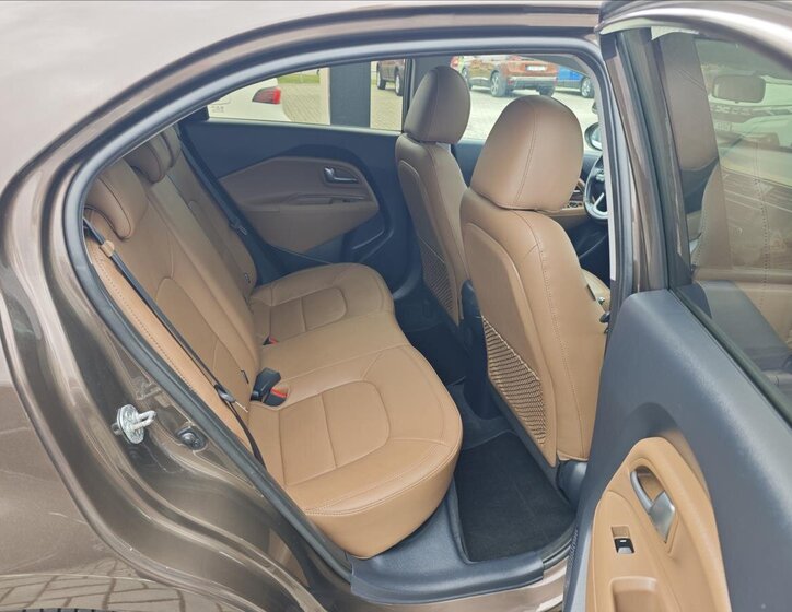 KIA Rio Hatchback 1,4 l 80 kw